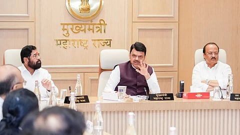 CM Devendra Fadnavis War Room meeting Mumbai Infrastructure