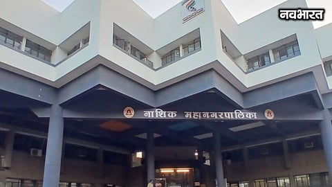 Nashik NMC meeting adjourned in 10 mins citing code of conduct. Only 12 of 122 members attended, leaving civic issues like water & roads unaddressed, sparking anger.