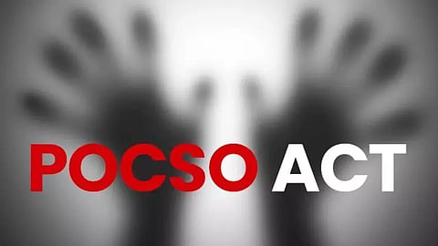 minor girl assaulted family threatened love affair nashik pocso case crime news