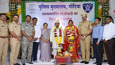 gondia surrendered maoist couple marriage police headquarters rehabilitation