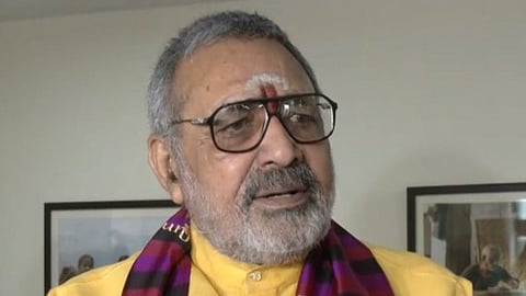 Hindus have become toxic... Giriraj Singh lashes out at Javed Ali Khan's statement; makes this remark about Akhilesh.