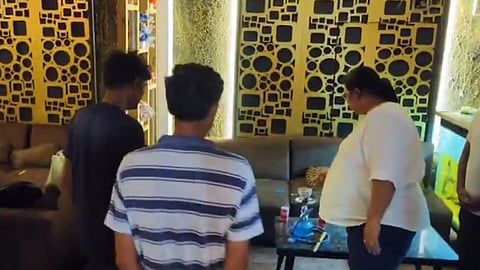 Nagpur Sitabuldi Hookah Parlor Raid