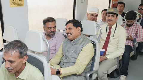 CM Mohan Yadav Metro Ride