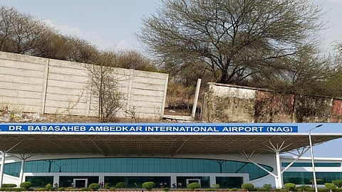 Superficial vigilance versus neglect on the ground: while there is alertness at the Nagpur airport's parking gate, the security wall is left to the mercy of God!