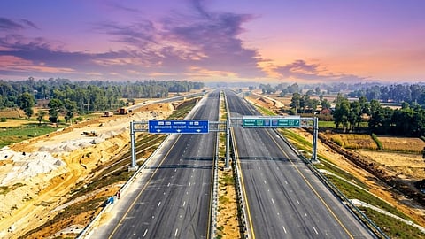 Nagpur-Goa Shaktipeeth Expressway approved; path cleared for the 856 km expressway, and land acquisition will now begin.