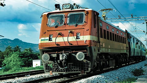After Vande Bharat, another connectivity boost—a major gift for Nagpur-Hyderabad travelers; a new express train coming soon.