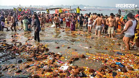 नासिक में कुंभ मेले से पहले गोदावरी नदी के बढ़ते प्रदूषण को लेकर शिवसेना (उबाठा) ने रामकुंड पर जल आंदोलन किया। सीवेज रोकने के लिए प्रशासन को 7 दिन का अल्टीमेटम दिया गया।