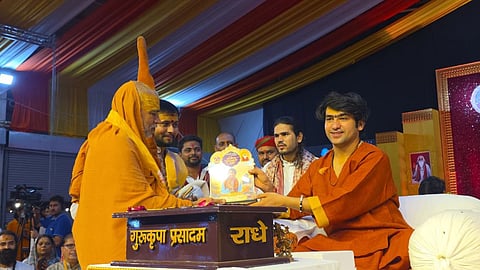 Guru Purnima celebrations commenced with great enthusiasm at Bageshwar Dham in Chhatarpur, where devotees began offering prayers and seeking the darshan of Sanyasi Baba's sacred Charan Padukas