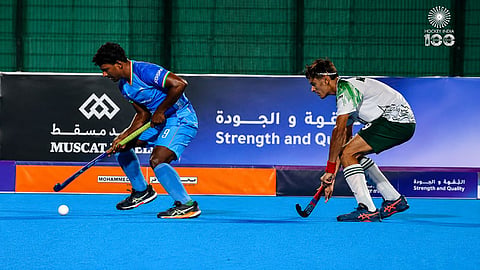 FIH: India dominates Pakistan, registers a big 7-3 victory in the Hockey5s Asia Championship.