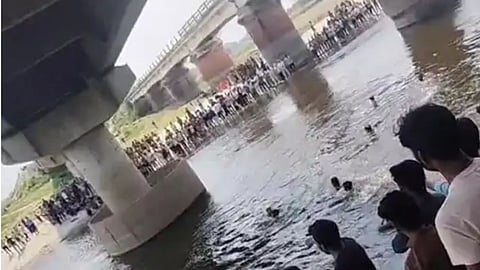 kalu river drowning two youths death badlapur malshej ghat