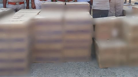 gadchiroli illegal liquor smuggling police action