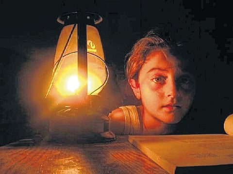 ग्रामीण भागातील गरिबी वेगाने घटली पाच वर्षांत साडेतेरा कोटी जनता गरिबीतून बाहेर