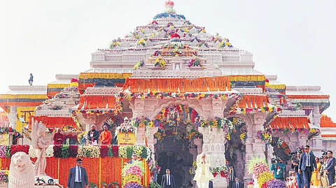 Ayodhya all decked up in its glory and colour