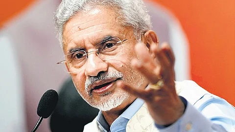 It’s Jaishankar’s turn to blame it 
on Nehru, Indira, Karunanidhi