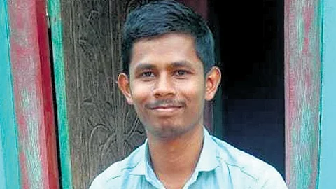 Son of Malkangiri daily wager cracks IIT JEE by studying from YouTube 