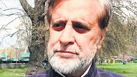 Can BJP, Congress ensure vote transfer on ground?