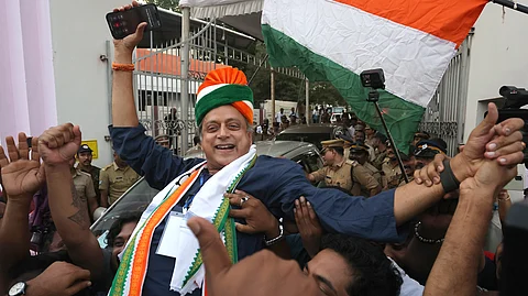 Shashi Tharoor
