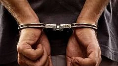 As the other suspects, S Viju (33) and R Binjin Kumar (48) were arrested, Stalin was absconding. On Monday, as police got a tip-off that Stalin was seen near the Parakkari kulam tank, they went there to arrest him.