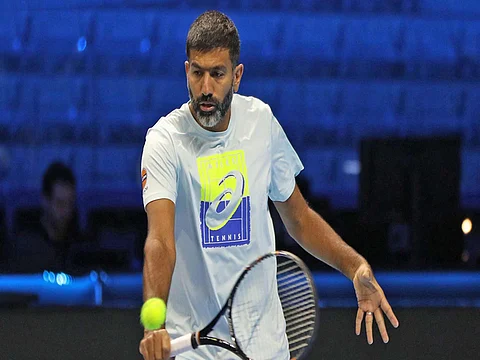 India's Rohan Bopanna and his Indonesian partner Aldila Sutjiadi staged a remarkable comeback to progress to the mixed doubles quarterfinals at the US Open.