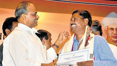 Dr Busireddy Sudhakar Reddy with Y. S. Rajasekhara Reddy