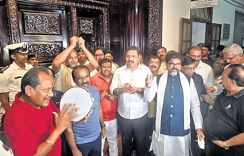 BJP legislators with Karnataka party chief BY Vijayendra