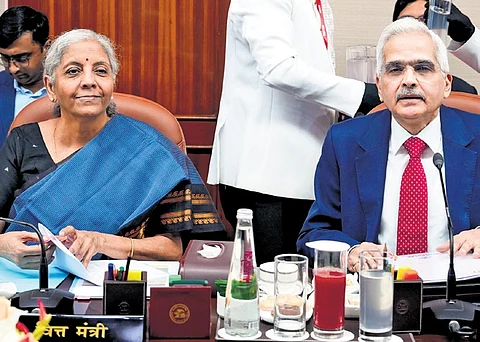Finance minister Nirmala Sitharaman with RBI Governor Shaktikanta Das during the Central Board of Directors of the Reserve Bank of India in the customary post-budget meeting at the Reserve Bank of India in New Delhi
