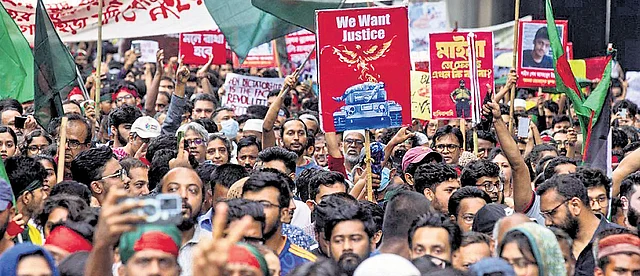 Protests in Bangladesh and Pakistan that brought down governments