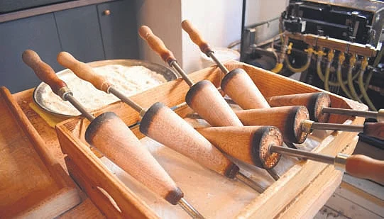 The wooden ticks used to make trdelnik
