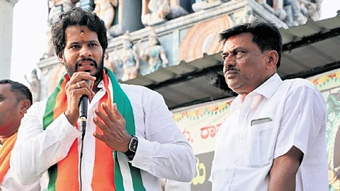 NDA candidate Nikhil Kumaraswamy campaigns in Channapatna on Sunday