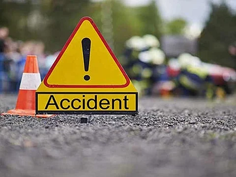 bus-truck collision