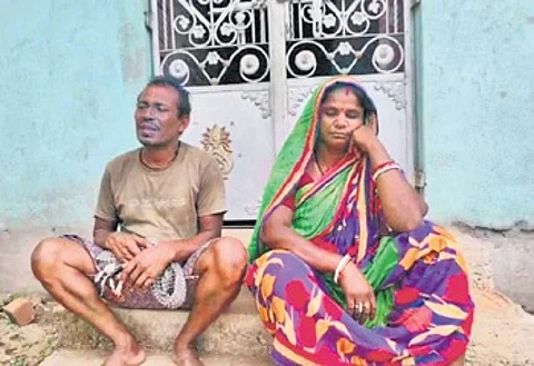 Prasant’s daughter, who studies in college, filed a complaint at Singla police station on June 14 seeking justice for her parents but no FIR has been registered yet.