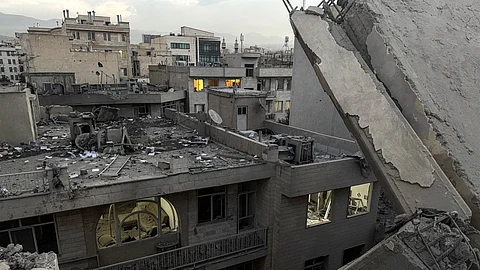 Israeli strike hits Tehran