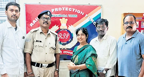 B. Avinash, TTI/Amenities/Kakinada Town, was on duty aboard Train No. 12738 Goutami Express (Rayanapadu to Kakinada Town) when he found an unclaimed bag on Berth No. 35 in coach A3.