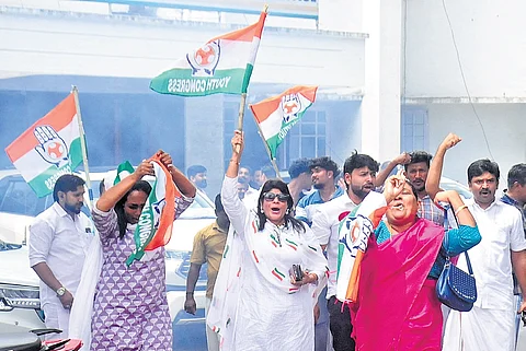 Jubilant Congress workers celebrating Nilambur bypoll victory at Indira Bhavan in Thiruvananthapuram on Monday