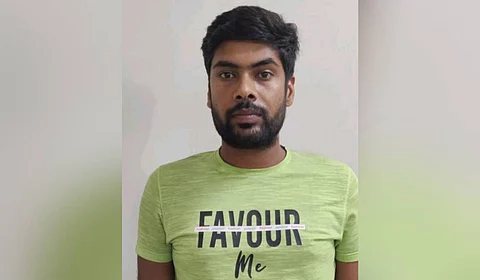 A staff member of the Indian Navy posted in New Delhi has been taken into custody for allegedly passing sensitive military information to Pakistan’s ISI.