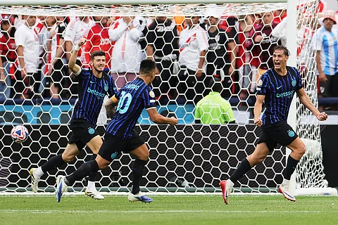 Inter Milan's Francesco Pio Esposito, right, celebrates after scoring his team's first goal during the Club World Cup Group E soccer match between Inter Milan and River Plate in Seattle, Wednesday, June 25, 2025.