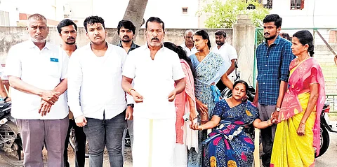 Rithanya’s parents met with opposition leader Edappadi K Palaniswami in Salem on Tuesday and urged him to ensure a proper probe into the matter.