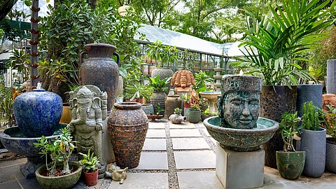 Beruru Sculpting Outdoor Stories