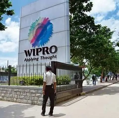 Wipro promotes 31 employees to senior roles after top level exits
