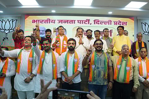 दिल्ली: पूर्व विधायक नितिन त्यागी समर्थकों के साथ भाजपा में शामिल