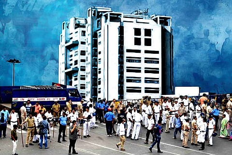 Nabanna Abhiyan: Why TMC Government Deployed 6,000 Police Officers