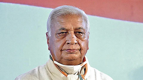 Governor Arif Mohammed Khan Departs Kerala After Tumultuous Tenure