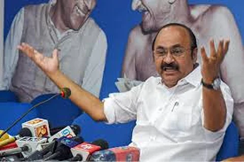 Congress Scrambles to Contain Fallout Over Satheesan’s Remarks