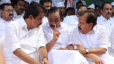 Congress High Command Eyes Kerala Infighting