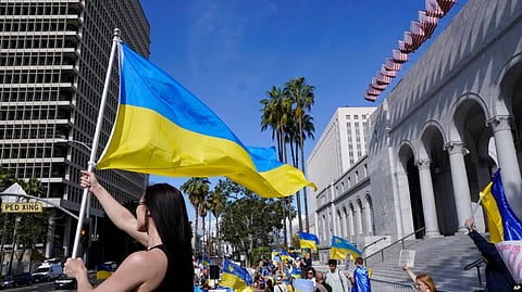 Americans are displaying an outpouring of sympathy for Ukrainians. (AP via VOA)