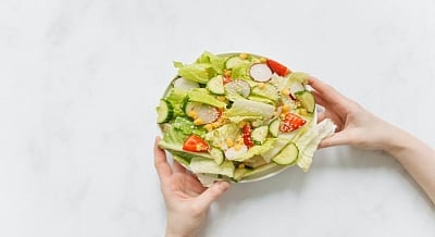 Here are some easy and quick salad recipes. (IANS)