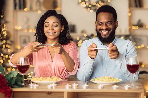 'Foodies' is also one of the top 10 interests on Tinder in India. (Pixabay)