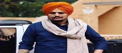 Getting emotional on seeing the huge gathering to pay last respect. (IANS)