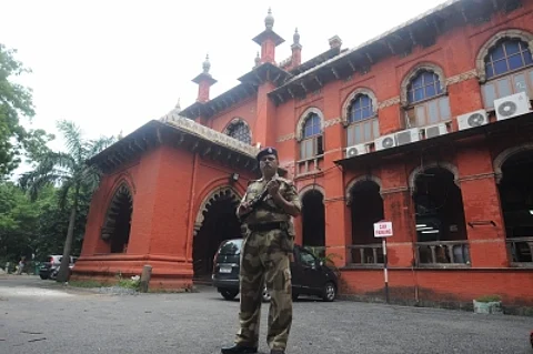 Madras High Court requests Archeological Department to take over the temple with the Buddha statue