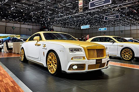 Drive your Luxury Dream Car Rolls Royce for Rent in UAE